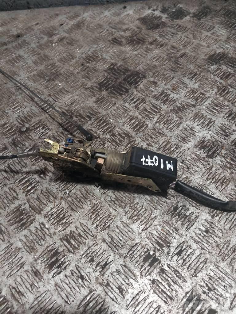 MAN TGA 81626806121 Cabine en interieur