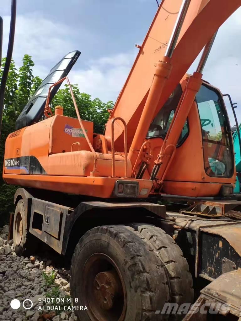 Doosan DH210W-7 Wielgraafmachines