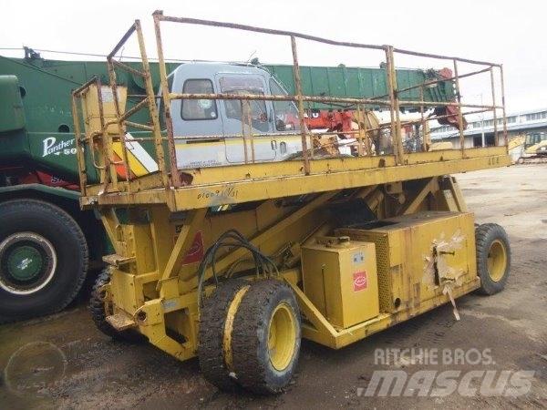 TADANO AP-92TG Knikarmhoogwerkers