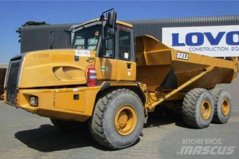 Bell B30D Knik dumptrucks