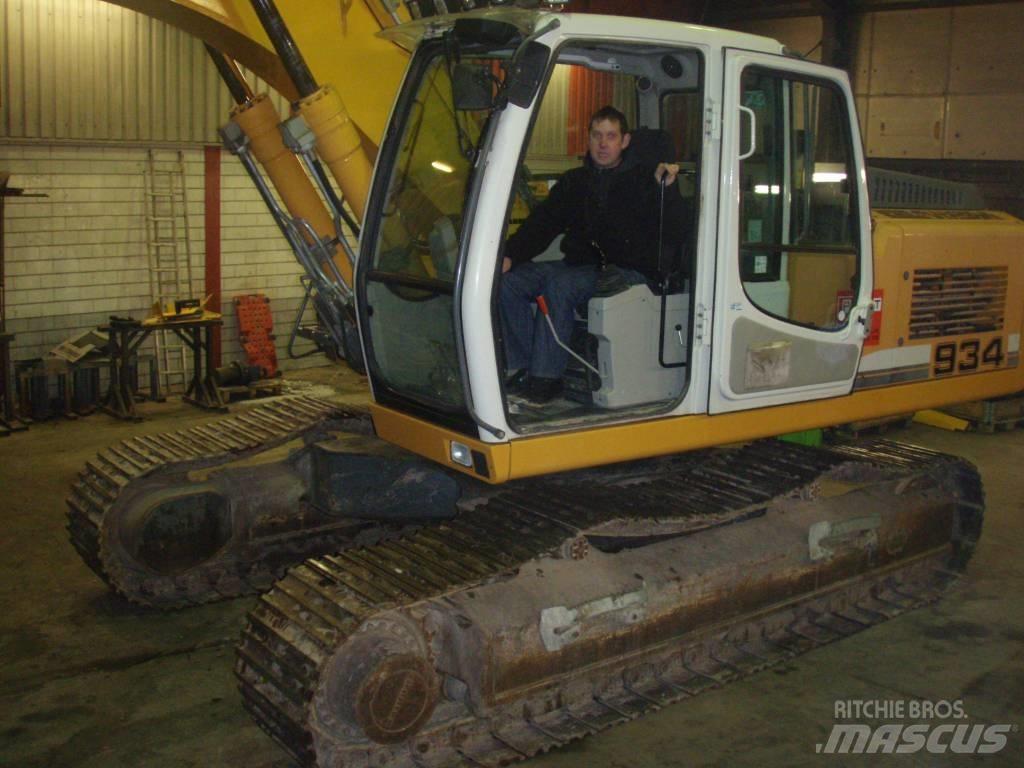 Liebherr 934 Rupsgraafmachines
