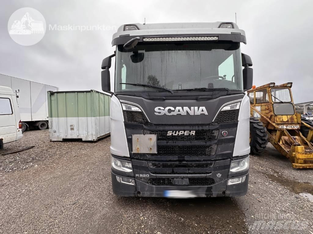 Scania R 520 Bakwagens met gesloten opbouw
