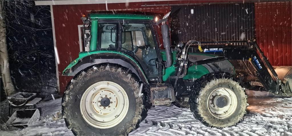 Valtra T182 Tractoren