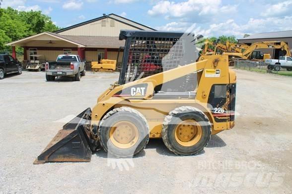 CAT 226 Schrankladers