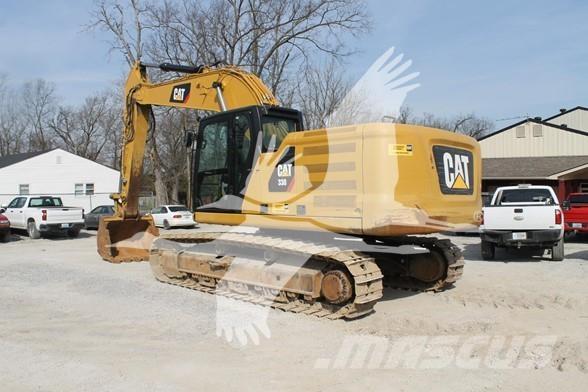 CAT 330 Rupsgraafmachines