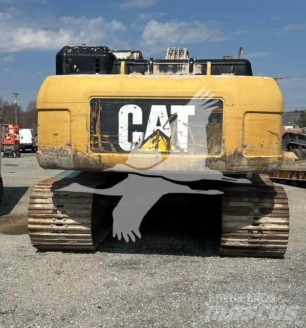 CAT 330D Rupsgraafmachines