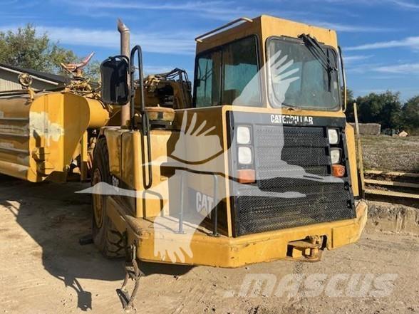 CAT 613C Water tankwagens