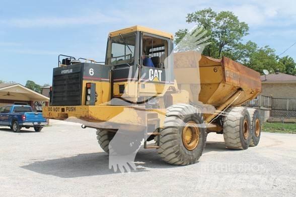 CAT D350E Knik dumptrucks