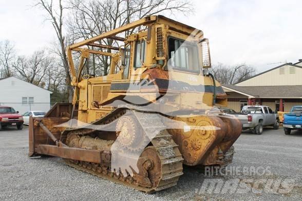 CAT D7H Rupsdozers