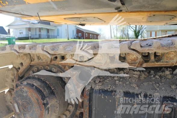 JCB JS300 Rupsgraafmachines