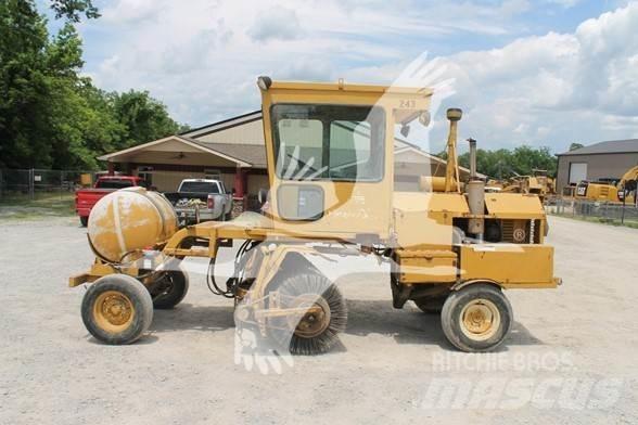 Rosco RB28 Veegmachines