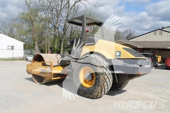 Volvo SD100D Trilrolwalsen