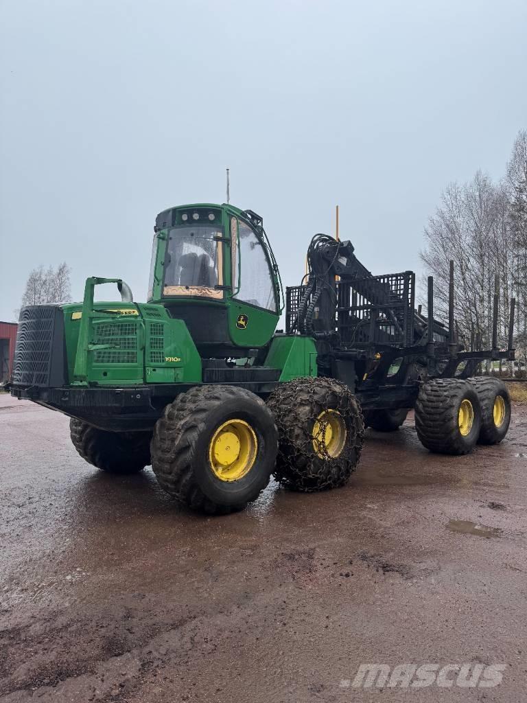 John Deere 1910 E Forwarders