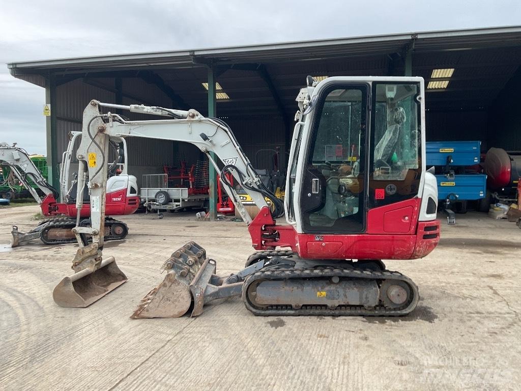 Takeuchi TB 230 Minigraafmachines < 7t