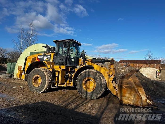 CAT 966M Wielladers