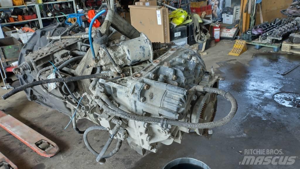 ZF 16s221 vaihteisto Versnellingsbakken