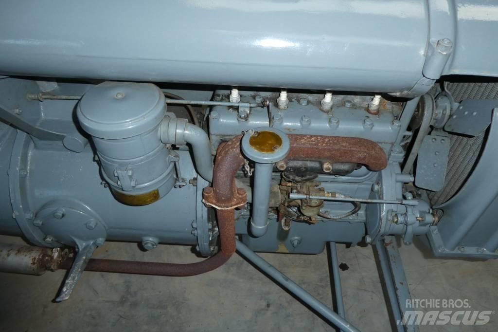 Ferguson type a Tractoren