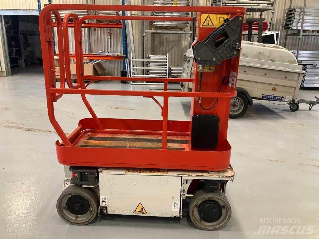 JLG 1230 ES Personenliften en invalideliften
