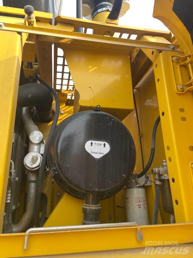 Komatsu 350 Rupsgraafmachines