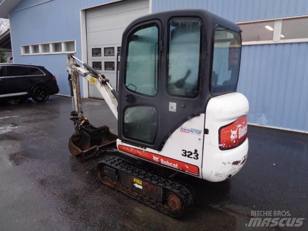 Bobcat 323 Minigraafmachines < 7t