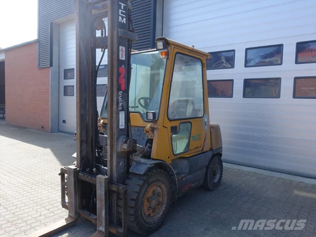 TCM FD 30 Z5 Diesel heftrucks