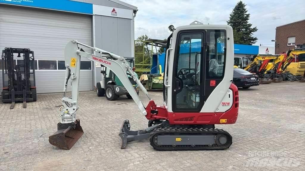 Takeuchi TB216 A Minigraafmachines < 7t