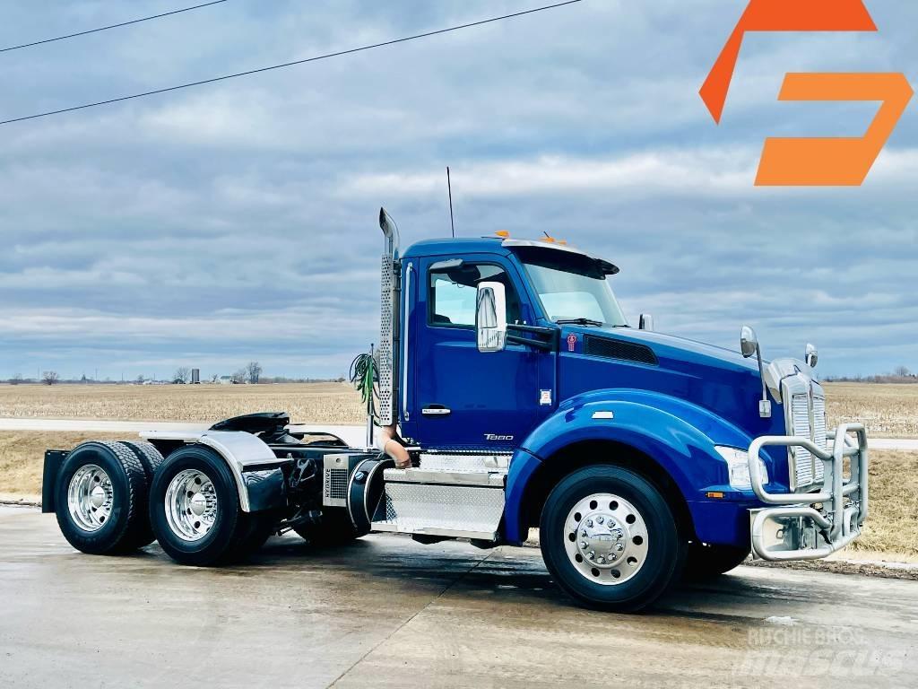 Kenworth T 880 Trekkers