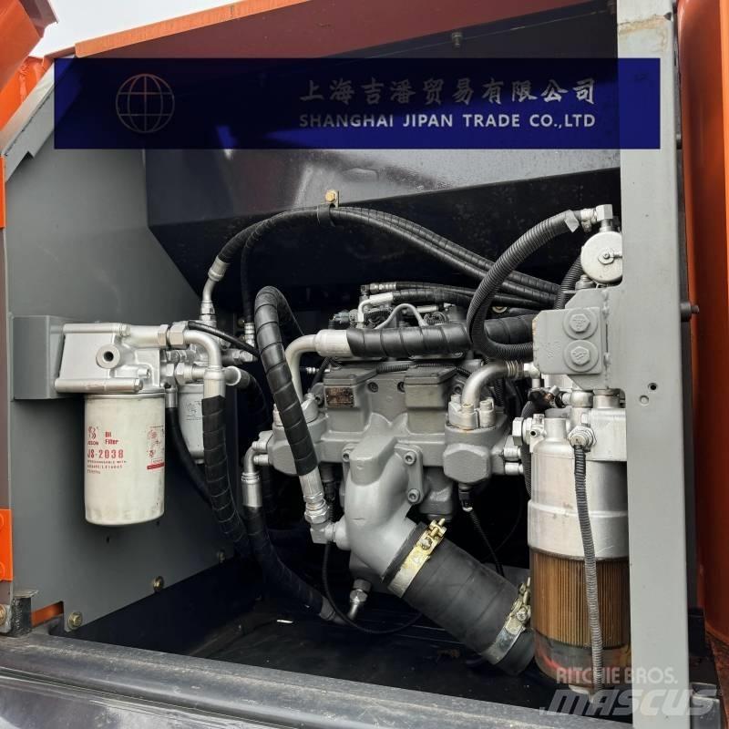 Hitachi ZX 210 Rupsgraafmachines