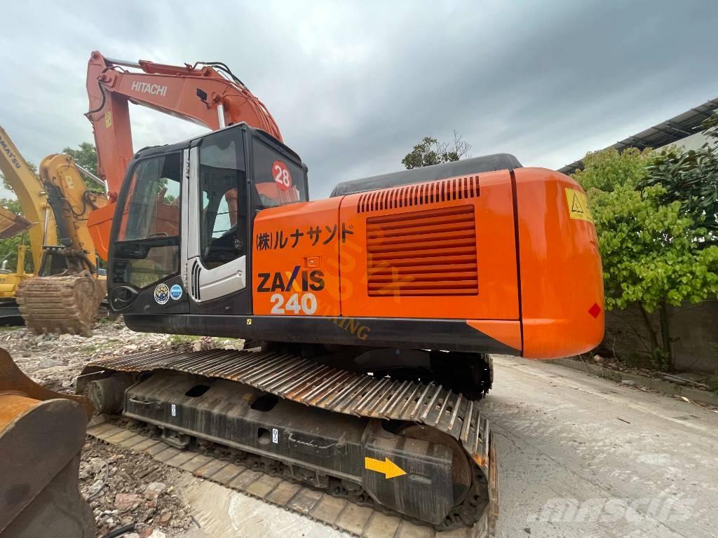 Hitachi ZX 240 Rupsgraafmachines