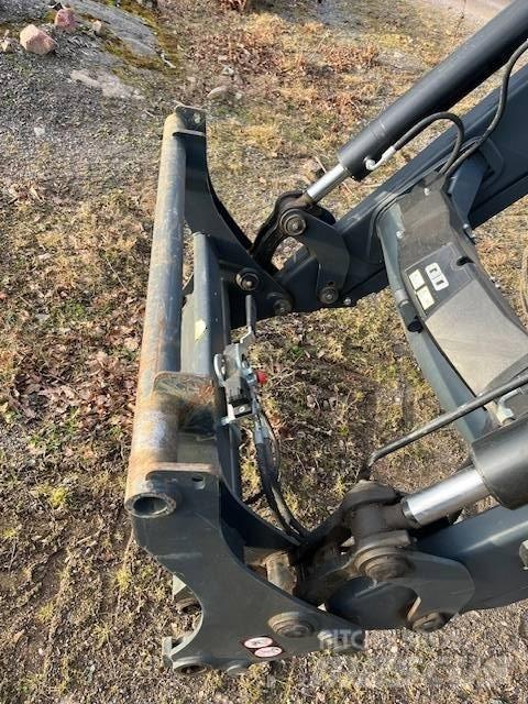 Ålö Quicke Q78 Voorladers en gravers