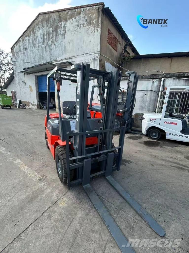 Heli CPC 30 Diesel heftrucks