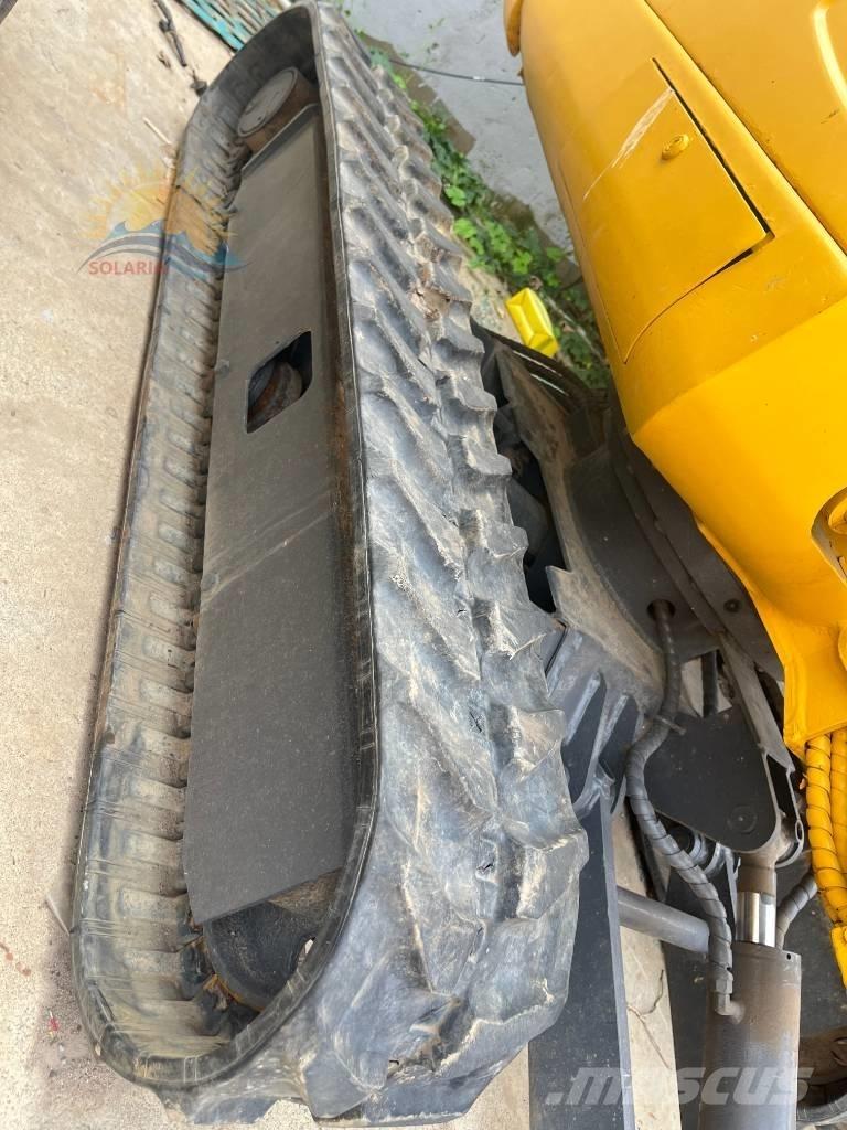Komatsu PC20MR-3 Minigraafmachines < 7t