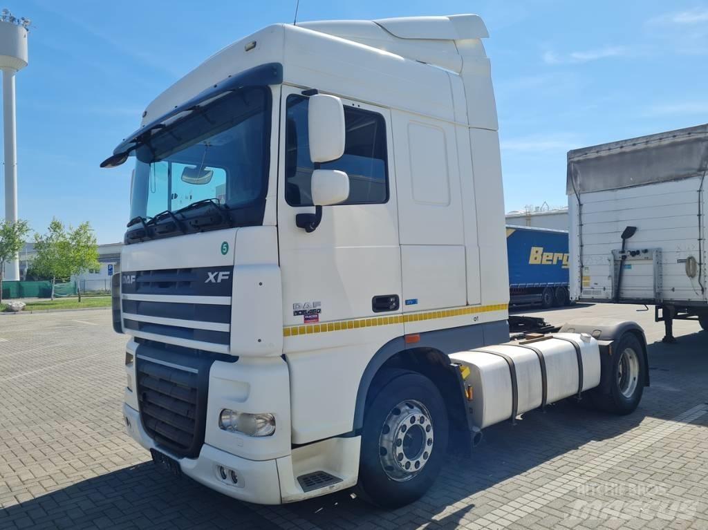 DAF XF105.460 Trekkers