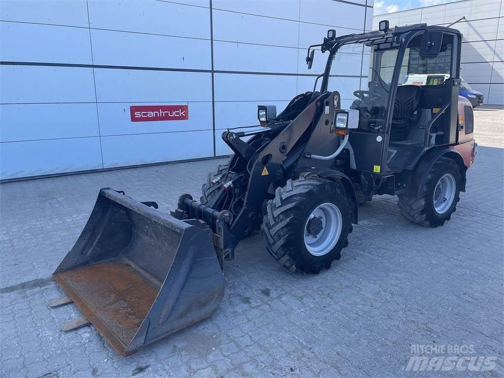 Weidemann 2070 Knik- en schrankladers