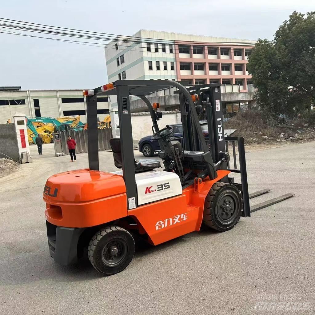 Heli CPC35 Diesel heftrucks