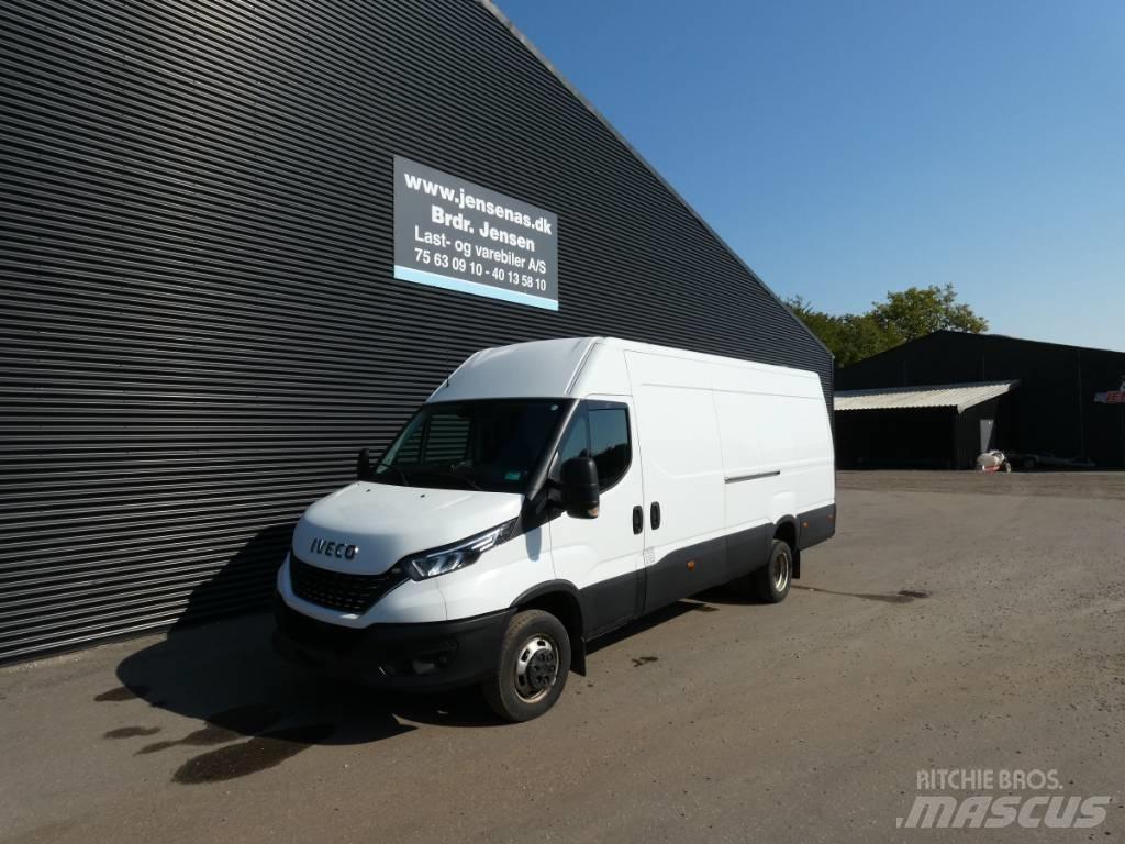 Iveco 50C 18 Bakwagens met gesloten opbouw