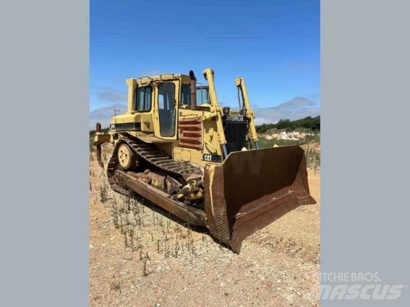 CAT D6H Rupsdozers