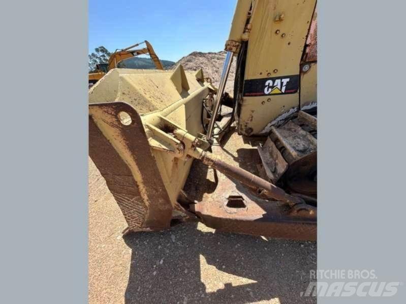 CAT D6H Rupsdozers