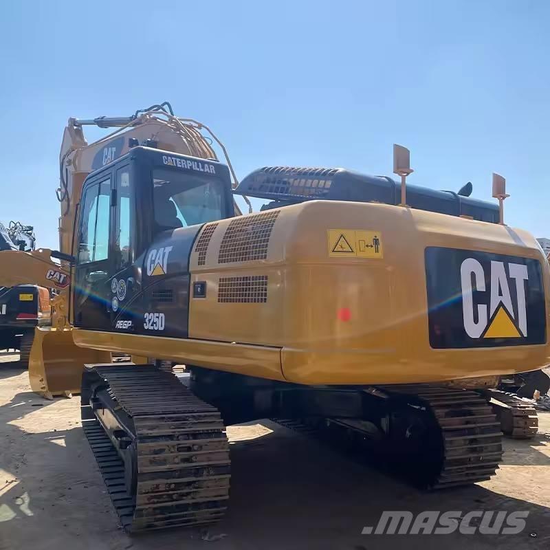 CAT 325 D Rupsgraafmachines