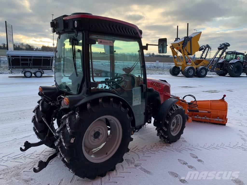 McCormick X 2.055 Tractoren