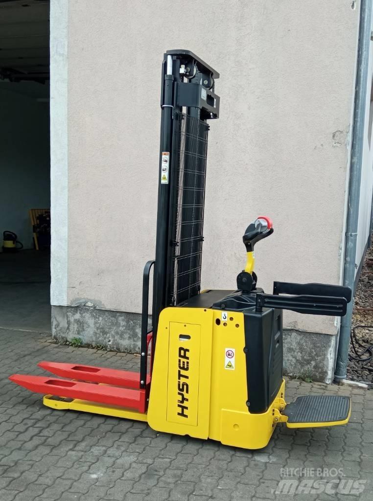 Hyster S1.5S Stapelaar meeloop