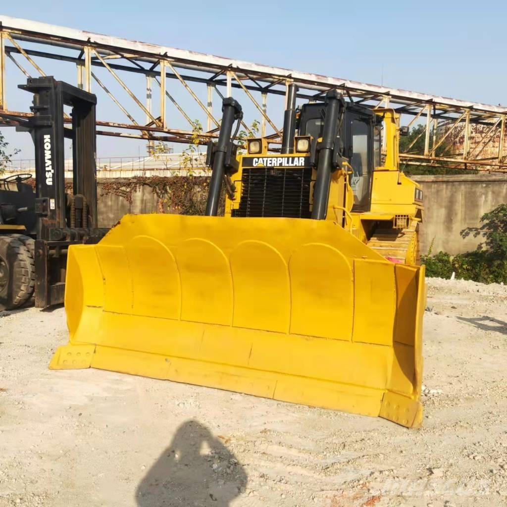 CAT D7H Rupsdozers