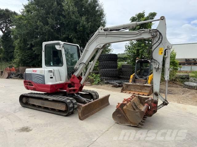 Takeuchi TB 250 Minigraafmachines < 7t