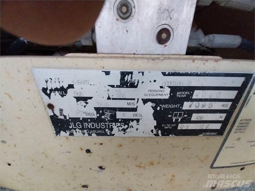 JLG 4394RT Schaarhoogwerkers