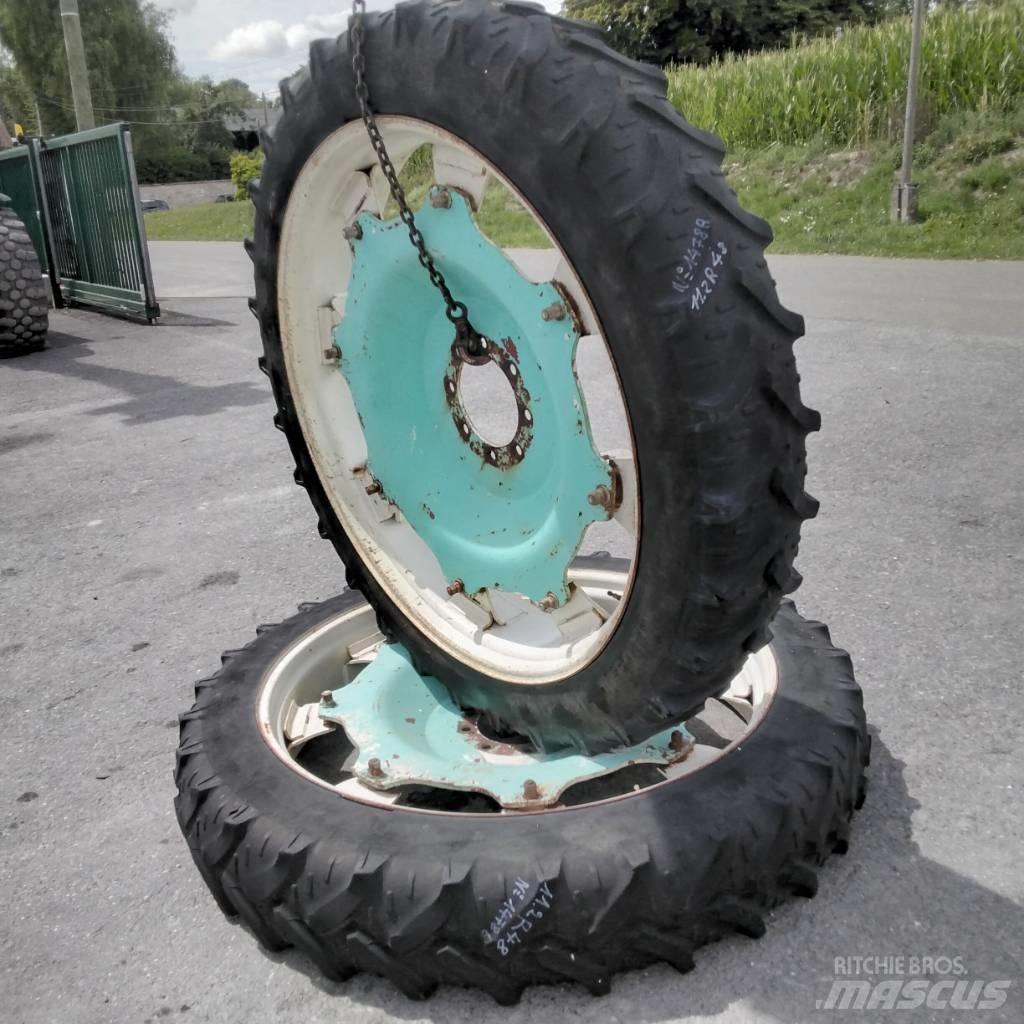 Kleber 11.2R48 Banden, wielen en velgen