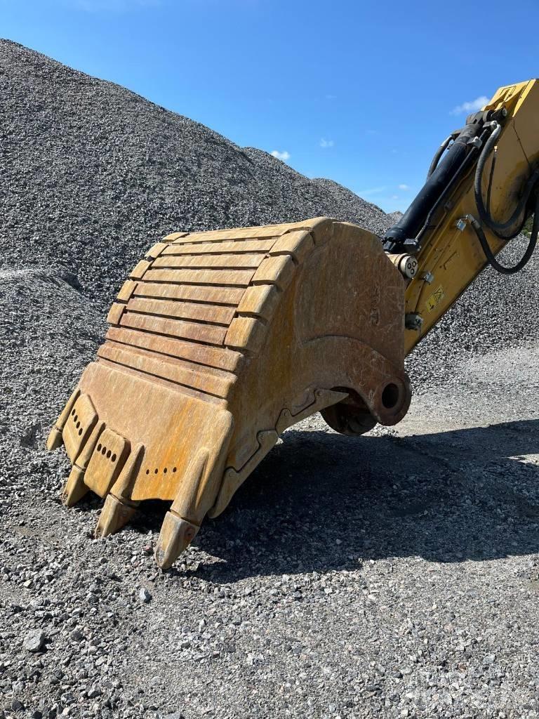 CAT 374 F Rupsgraafmachines