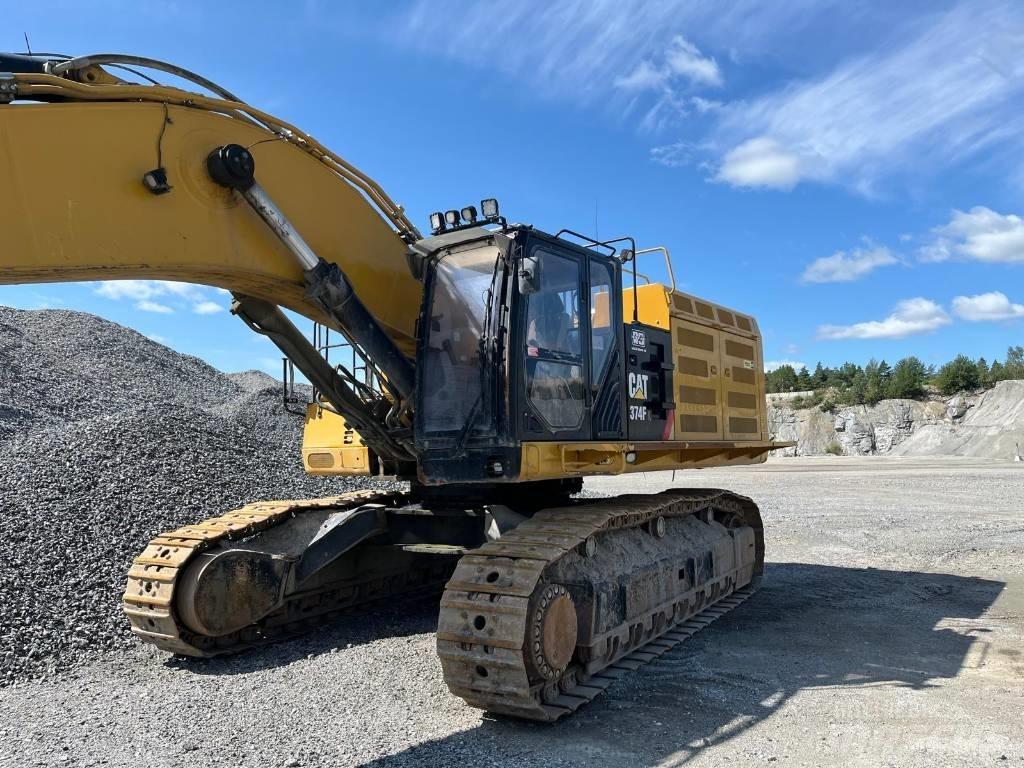 CAT 374 F Rupsgraafmachines