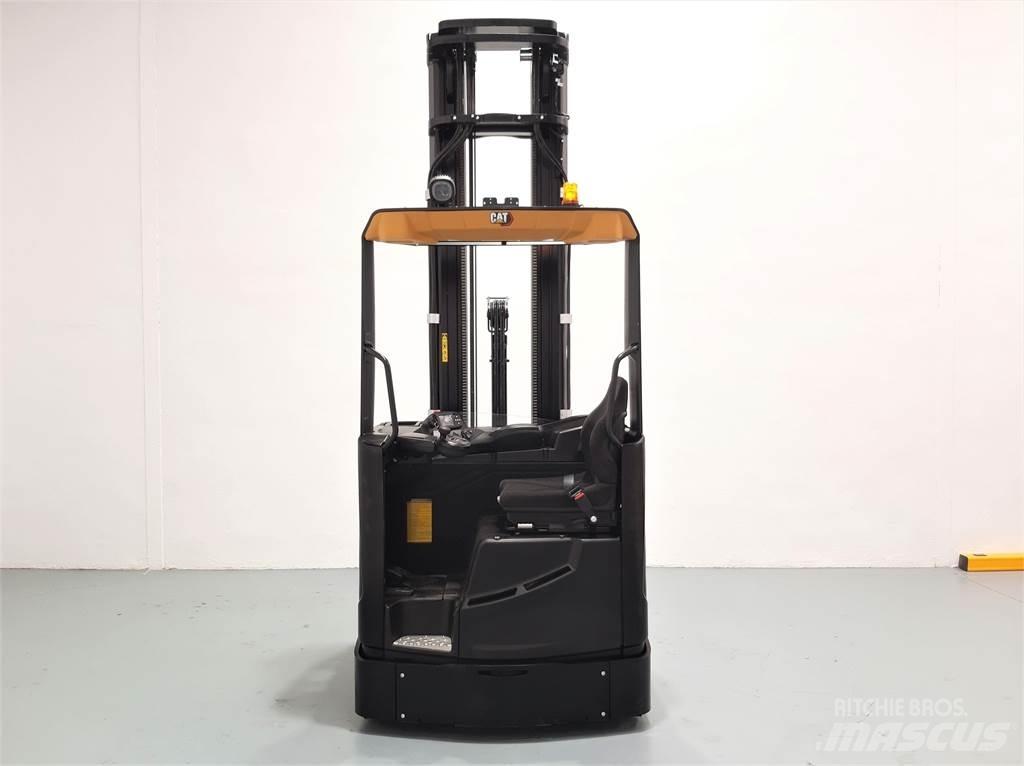 CAT NR16N2H Reachtruck voor hoog niveau