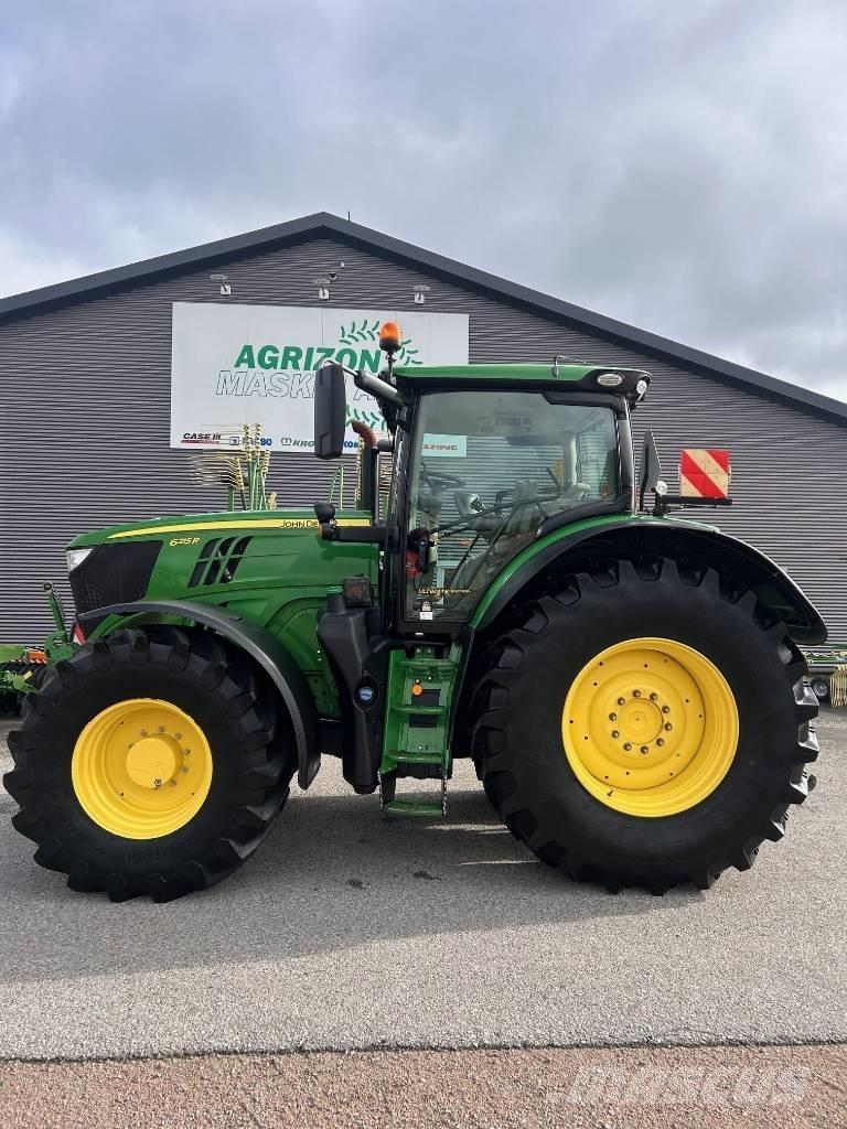 John Deere 6215 R Tractoren
