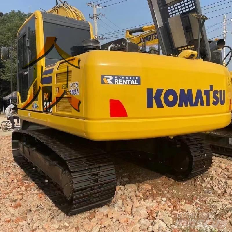 Komatsu PC 200 Rupsgraafmachines
